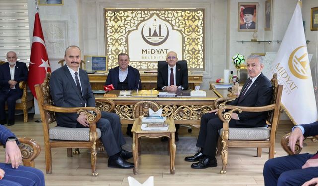 Hazine ve Maliye Bakanı Şimşek’ten Midyat’a ziyaret 