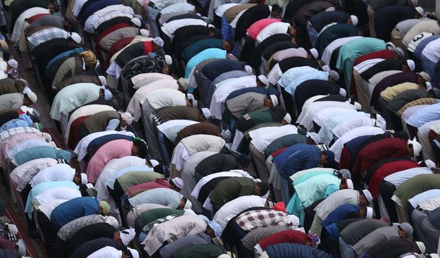 Nepal genelinde Ramazan Bayramı neşe ve birlik içinde kutlandı