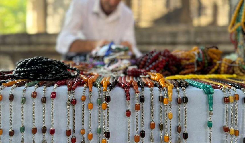 Tespih ustası Şahin:  Tespih sadece bir aksesuar değil; zikir, sabır ve dostluk sembolüdür
