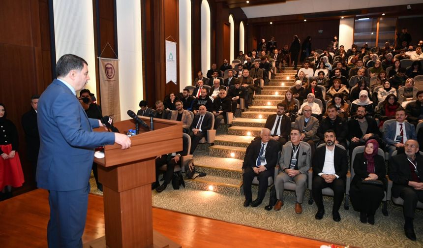 Ankara Valisi Şahin, D. Mehmet Doğan Uluslararası Bilgi Şöleni’ne katıldı