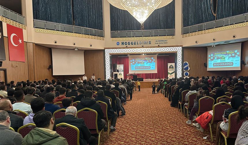 İki örnek, tek davet: Mus’ab ve Nesibe Hatun’un iman yolculuğu