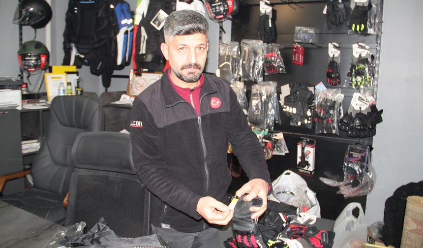 Motosiklet ekipmanı zorunluluğu satışları artırdı: Satıcılar stok yetiştirmekte zorlanıyor