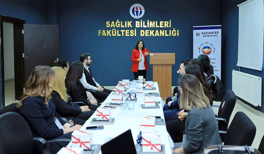 Gaziantep'te "Basınç Ülseri Yönetimine Yönelik Multidisipliner ve Teknoloji Temelli Çalıştay" düzenlendi