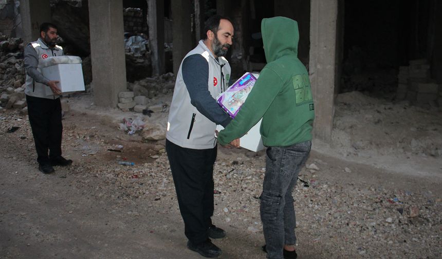 Umut Kervanı'ndan Suriye'de insani yardım seferberliği